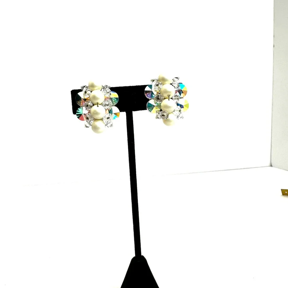 Vintage Faux Pearl Aurora‎ Borealis Crystal Cluster Clip On Earrings Silver Tone